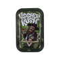Plateau fumeur design Kosher Kush avec personnage cartoon inspiré d’un rabbin tenant un multi‑joint, sur fond vert orné de têtes de chanvre, en format vertical pour accessoires CBD à Metz